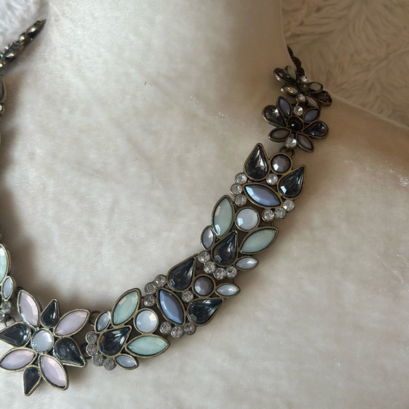 Gemstone Statement Necklace Reversible Gold Metal Chocker - Picture 2 of 13